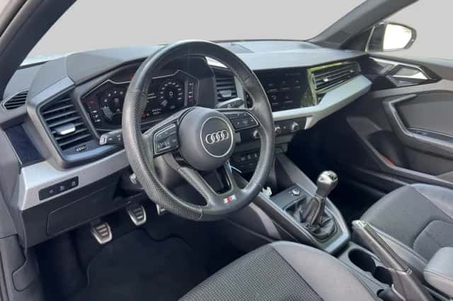 Audi A1 (2022) thumbnail 4