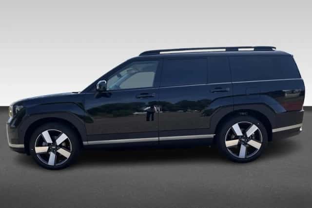 Hyundai Santa Fe (2026) thumbnail 2
