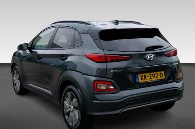 Hyundai Kona (2019) thumbnail 3
