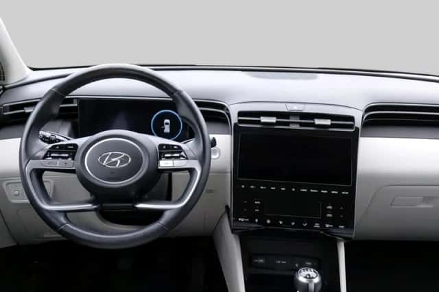 Hyundai Tucson (2022) thumbnail 5