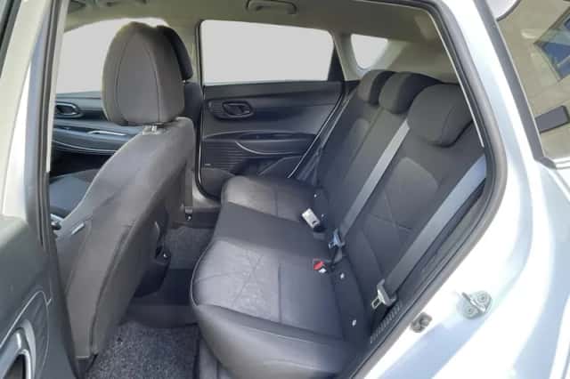Hyundai Bayon (2022) thumbnail 6