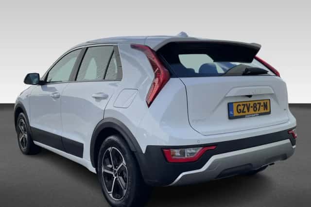 Kia Niro (2025) thumbnail 3