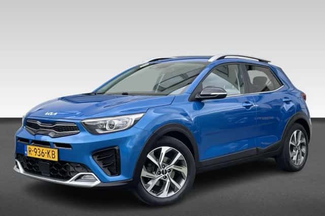 Kia Stonic (2022) thumbnail 1