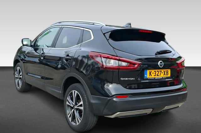 Nissan Qashqai (2021) thumbnail 3