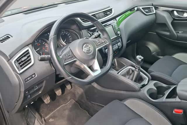 Nissan Qashqai (2021) thumbnail 4