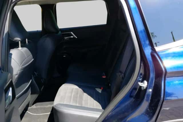 Mitsubishi Outlander (2025) thumbnail 6