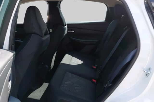 Nissan Leaf (2026) thumbnail 6