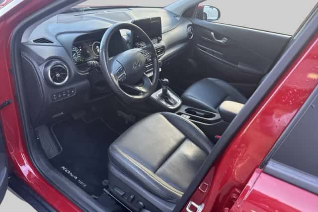 Hyundai Kona (2022) thumbnail 4