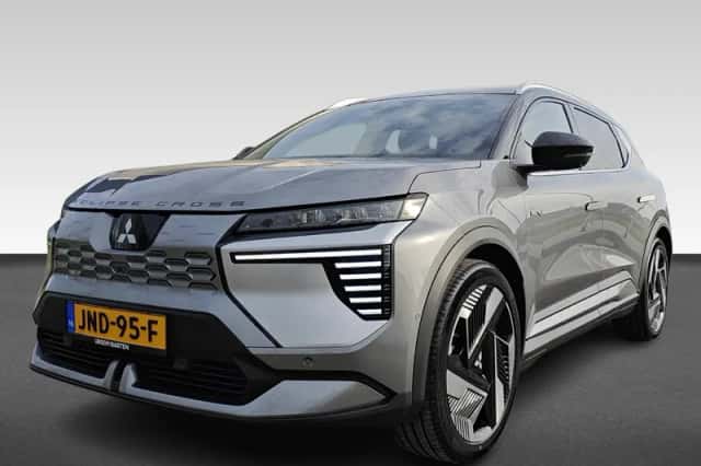 Mitsubishi Eclipse Cross (2025) thumbnail 1
