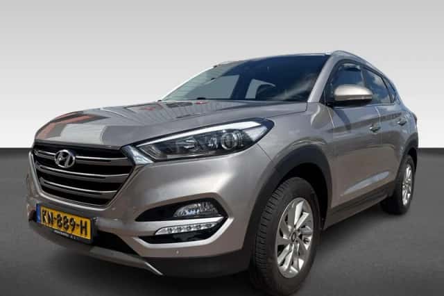 Hyundai Tucson (2016) thumbnail 1