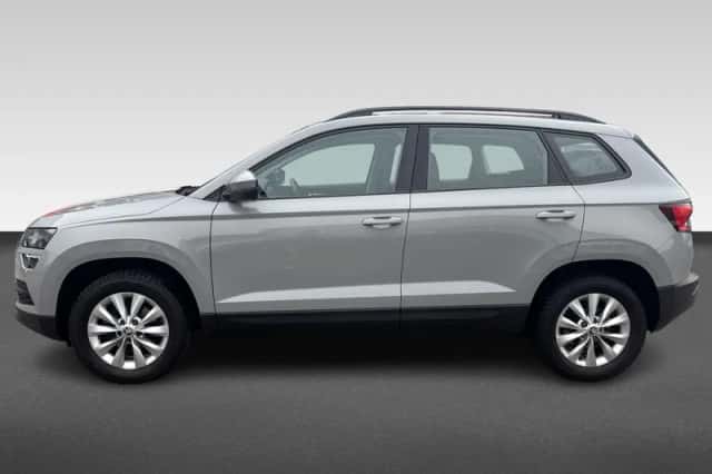 Škoda Karoq (2021) thumbnail 2