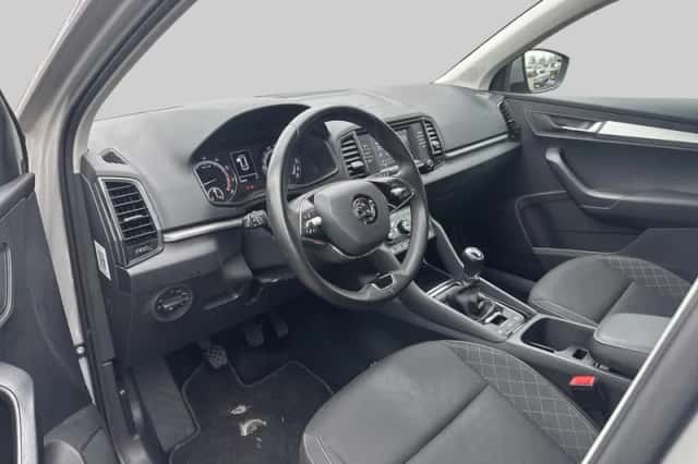 Škoda Karoq (2021) thumbnail 4