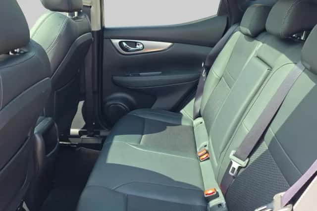 Nissan Qashqai (2017) thumbnail 6