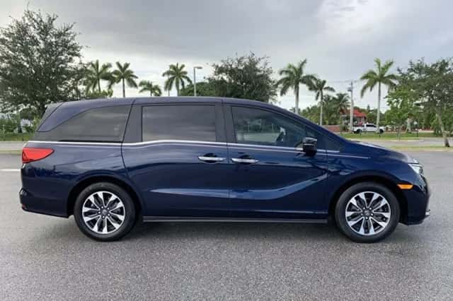 Honda Odyssey (2022) thumbnail 3