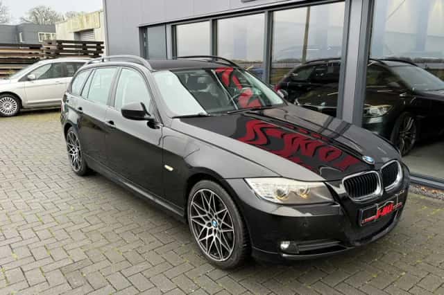 BMW 3-Serie (2009) thumbnail 6