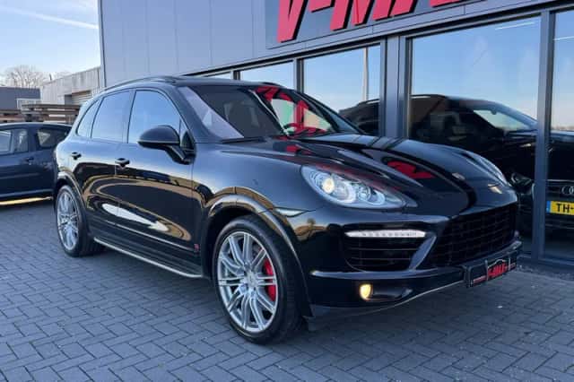 Porsche Cayenne (2012) thumbnail 5