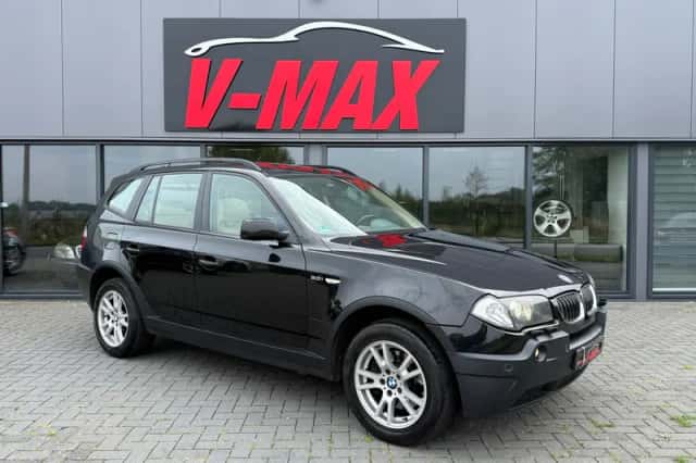 BMW X3 (2004) thumbnail 2