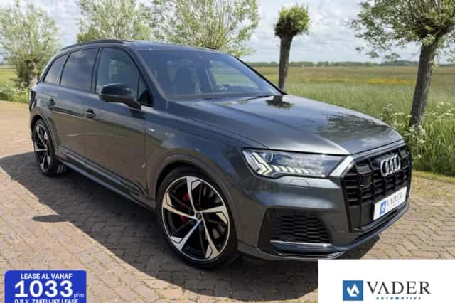 Audi Q7 (2021) thumbnail 1