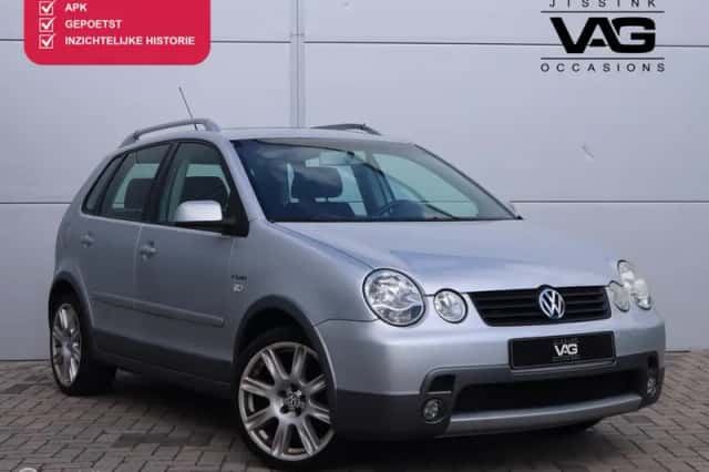 Volkswagen Polo (2005) thumbnail 1