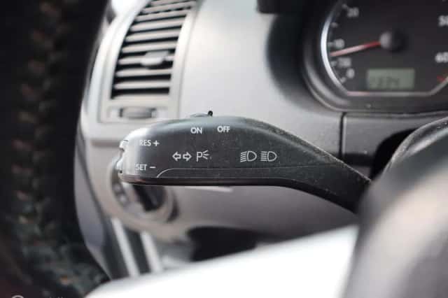 Volkswagen Polo (2005) thumbnail 6