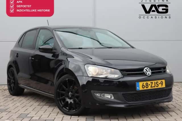 Volkswagen Polo (2013) thumbnail 1