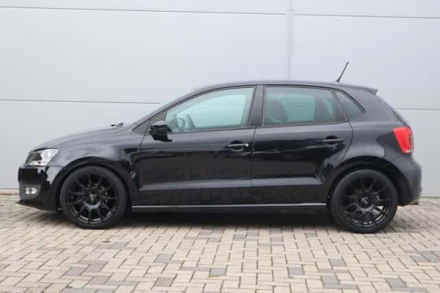 Volkswagen Polo (2013) thumbnail 2