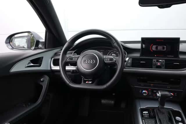 Audi A6 (2012) thumbnail 4