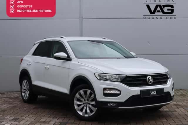 Volkswagen T-Roc (2020) thumbnail 1