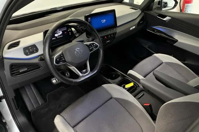Volkswagen ID.3 (2020) thumbnail 3