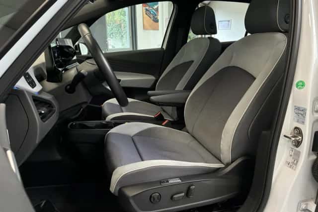 Volkswagen ID.3 (2020) thumbnail 4
