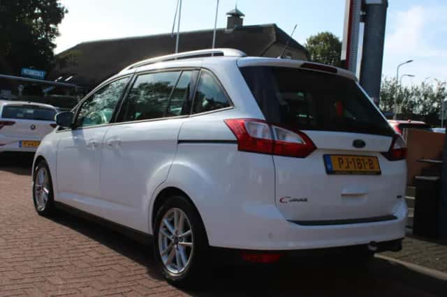Ford Grand C-Max (2017) thumbnail 3