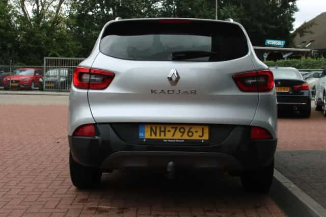 Renault Kadjar (2016) thumbnail 4