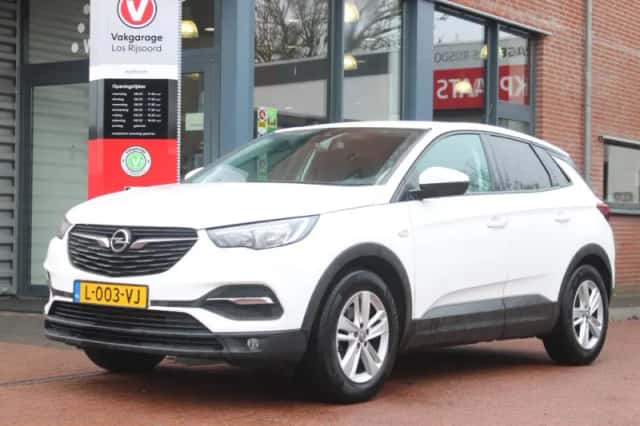Opel Grandland (2019) thumbnail 1