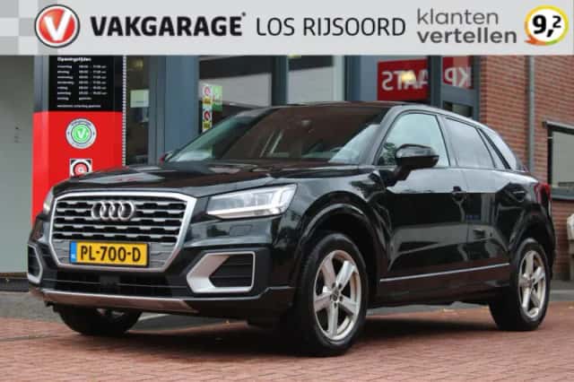 Audi Q2 (2017) thumbnail 1