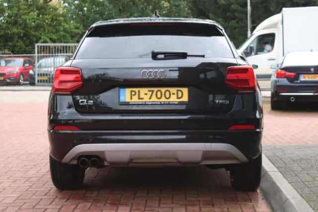 Audi Q2 (2017) thumbnail 4