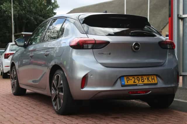 Opel Corsa-e (2022) thumbnail 3