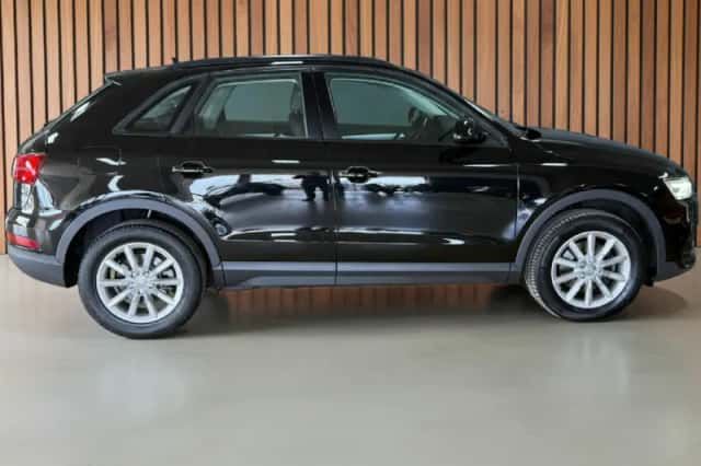 Audi Q3 (2018) thumbnail 6