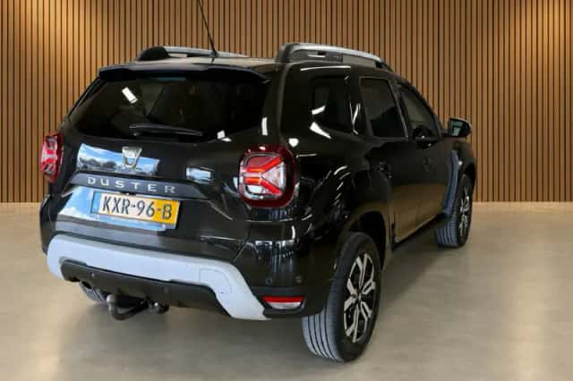 Dacia Duster (2022) thumbnail 4