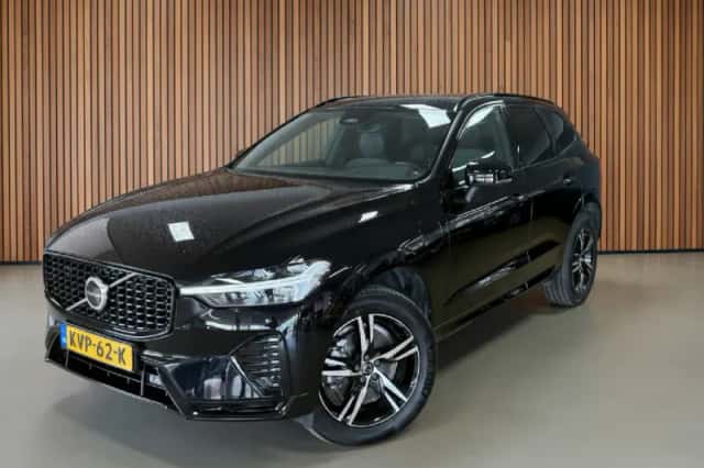 Volvo XC60 (2022) thumbnail 1