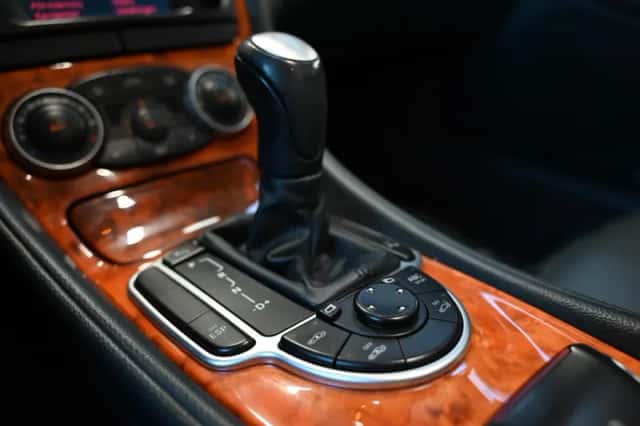 Mercedes-Benz SL-Klasse (2002) thumbnail 5