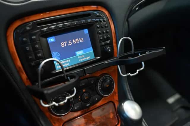 Mercedes-Benz SL-Klasse (2002) thumbnail 6