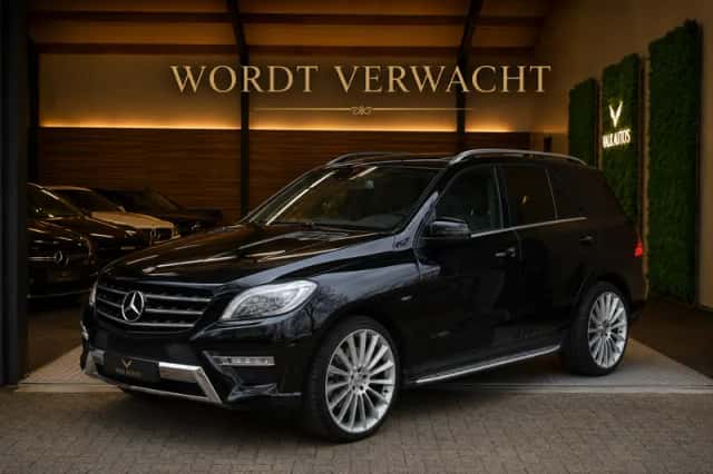 Mercedes-Benz M-Klasse (2011) thumbnail 1