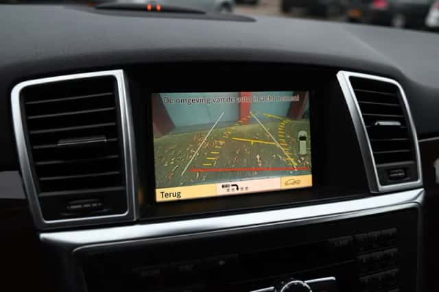 Mercedes-Benz M-Klasse (2011) thumbnail 5