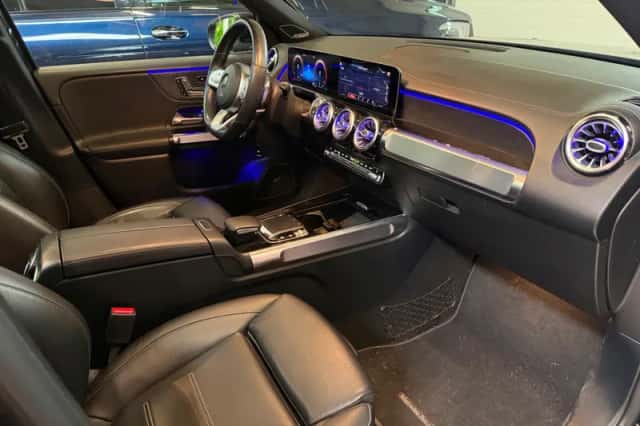 Mercedes-Benz GLB-Klasse (2020) thumbnail 2