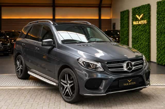 Mercedes-Benz GLE-Klasse (2016) thumbnail 2