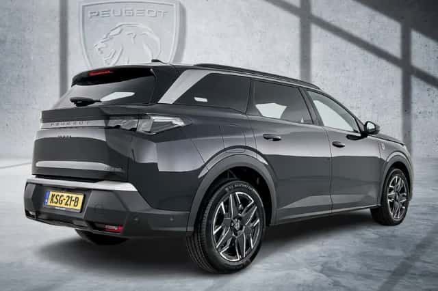 Peugeot 5008 (2026) thumbnail 4
