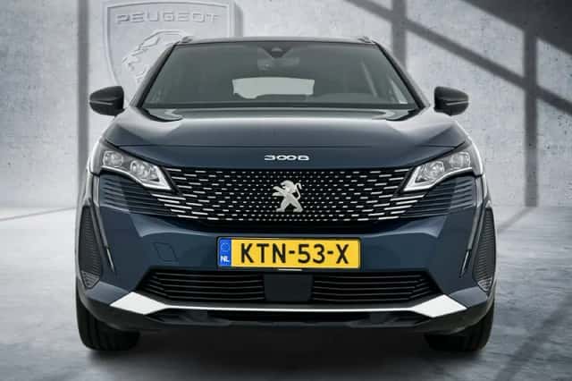 Peugeot 3008 (2024) thumbnail 5