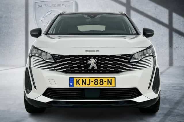 Peugeot 3008 (2021) thumbnail 5