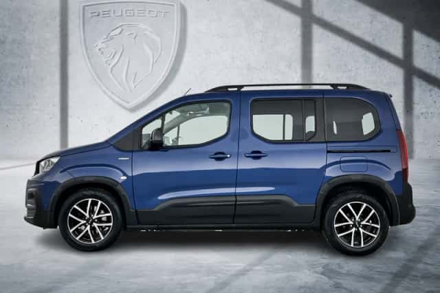 Peugeot Rifter (2020) thumbnail 2