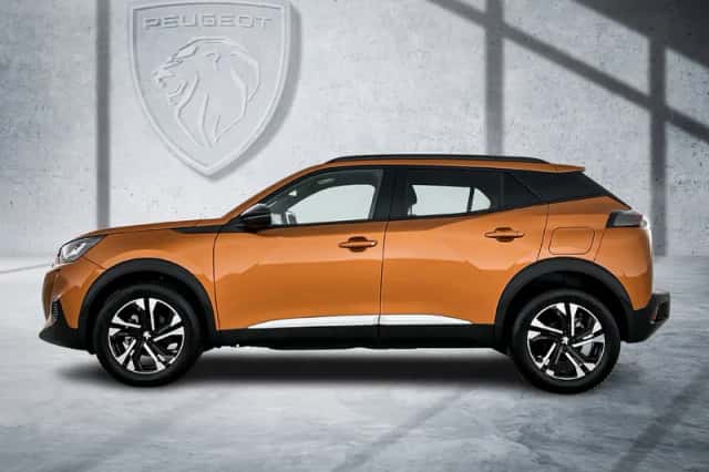 Peugeot 2008 (2023) thumbnail 2
